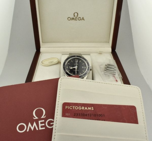 IMG 6879 2 600x556 - Omega Seamaster 300