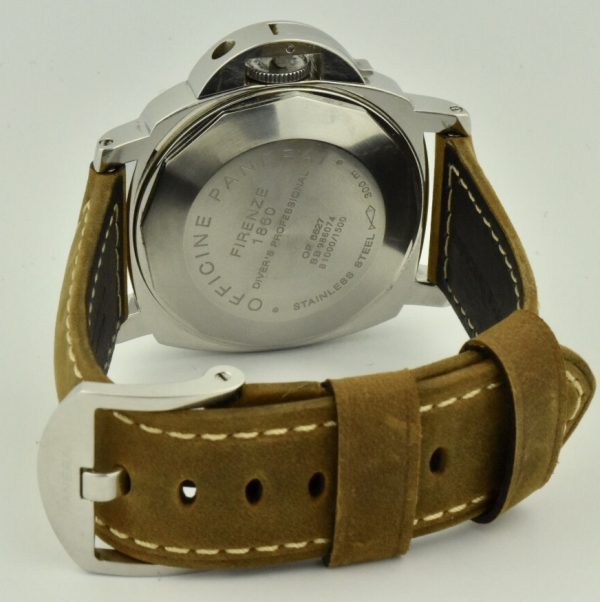 panerai luminor submersible case back