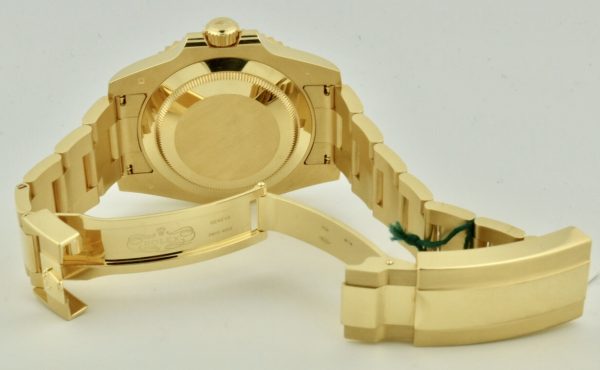 rolex submariner 18k gold case