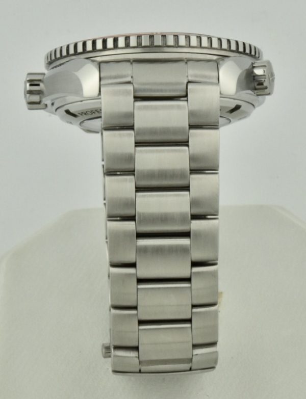 omega seamaster planet ocean band