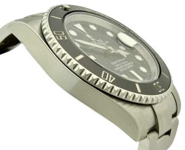 2016 rolex 116610 black ceramic bezel
