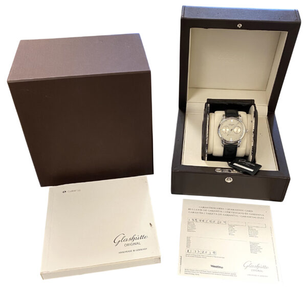 Glashutte Senator Hand date 1-39-58-02-02-04 for sale