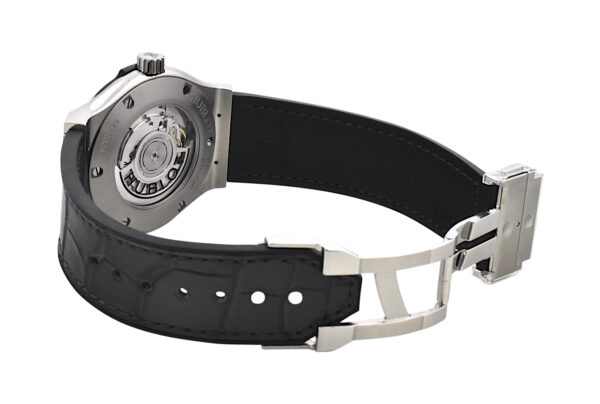 Hublot classic fusion titanium grey dial 42mm