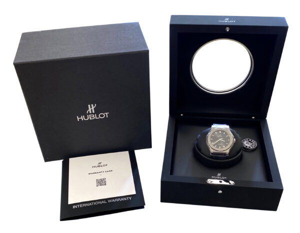 Hublot Classic Fusion Grey 542.NX.7071.LR