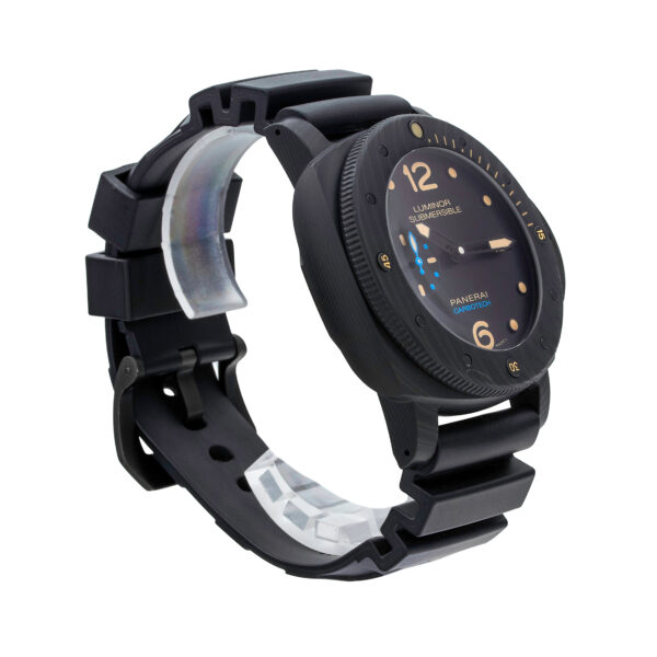 Panerai Luminor Submersible Carbotech PAM00616
