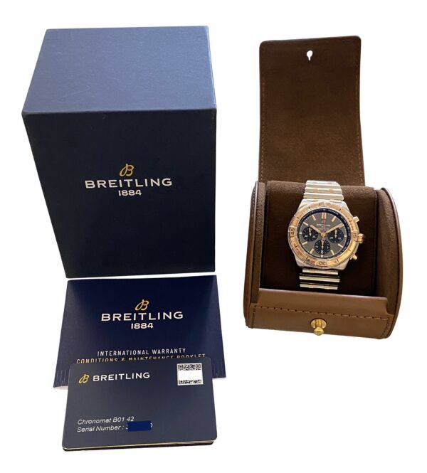IMG 7342 2 copy 600x665 - Breitling Chronomat B01